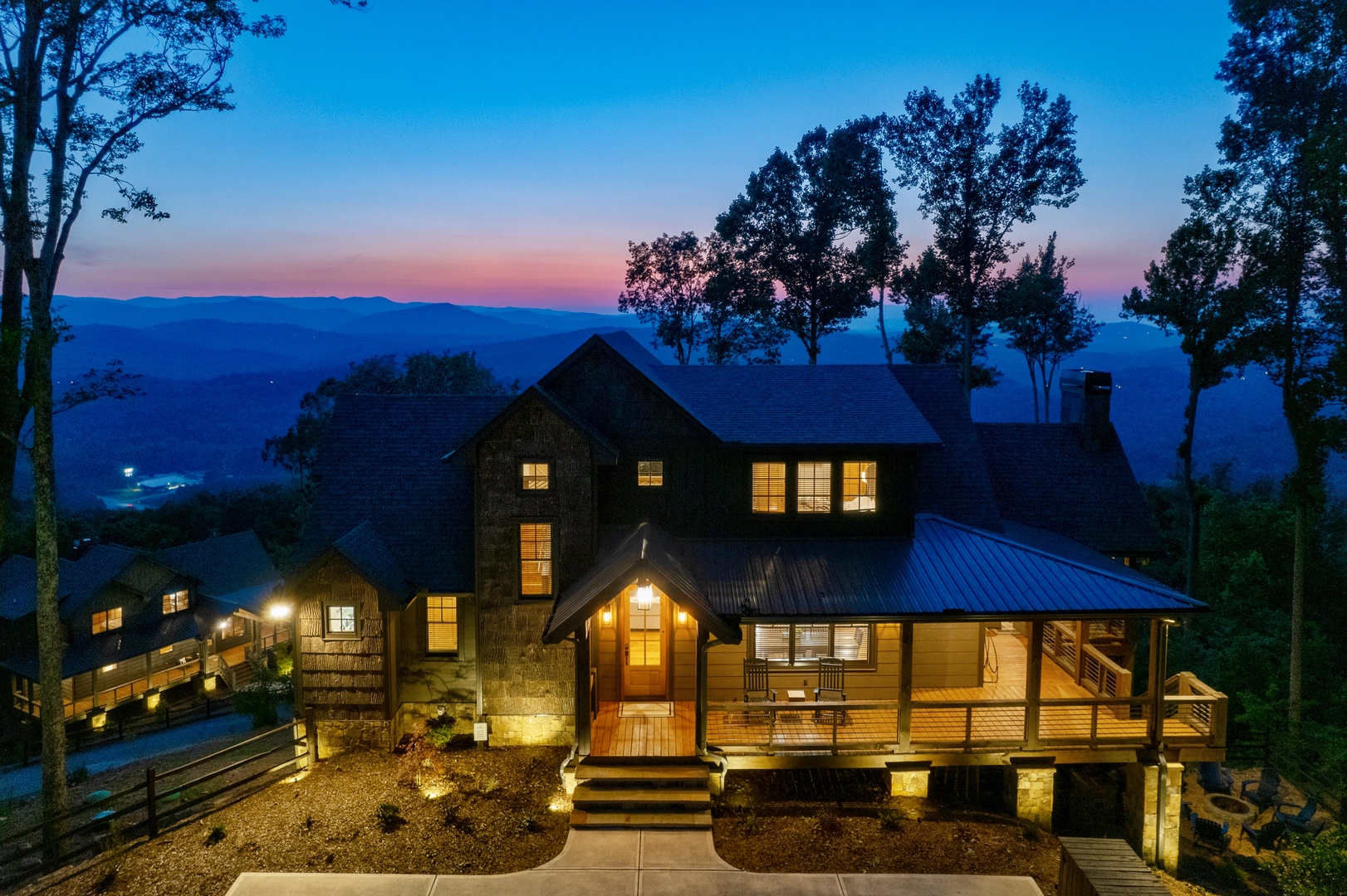 Southern Comfort Cabin Rentals - Luxury Mountain Retreats